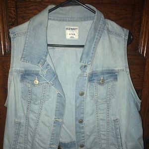 Old Navy sleeveless Vest